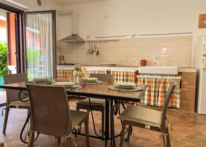 Aura Pt - アパート *